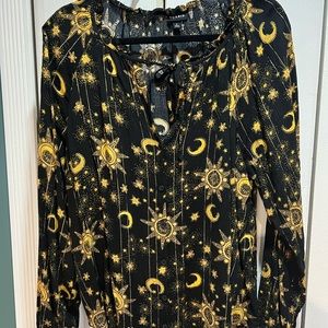 Torrid Size 2 black and gold rayon peasant top